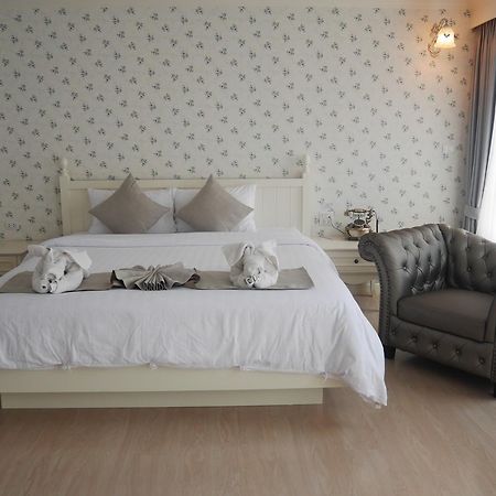 S.Swiss Hotel Ratchaburi Ratchaburi Province Екстериор снимка